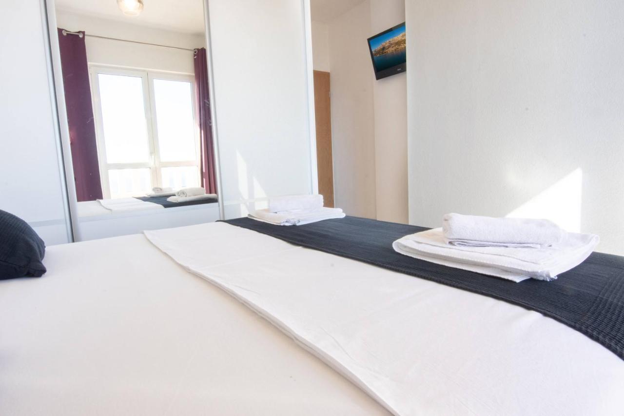 Apartment Dany - Free Beach Parking Makarska Exterior foto